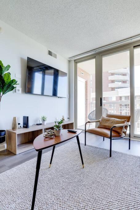 Gorgeous 1 Bedroom Condo At Ballston Place With Gym Arlington Exteriör bild